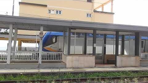 Cinque Terre trains 6 double decker p.2 departure