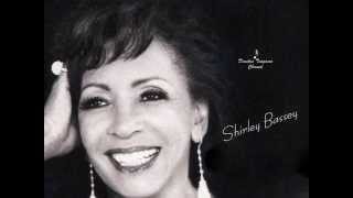 Video thumbnail of "√♥ Never Never Never √ Shirley Bassey √ Lyrics"