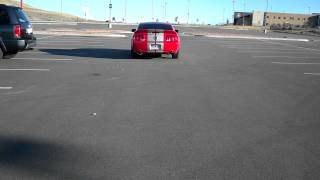 Slow Take Off Mustang Gt 2006