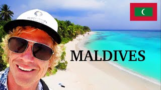 Trip To Quiet Island In MALDIVES (Thoddoo Island)