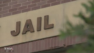 Cite and release program used in Central Texas police departments