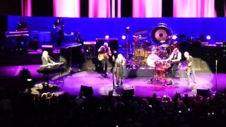 Fleetwood Mac - Over My Head (Christine McVie on Lead vocal) - Auburn Hills, MI - 10.22.14