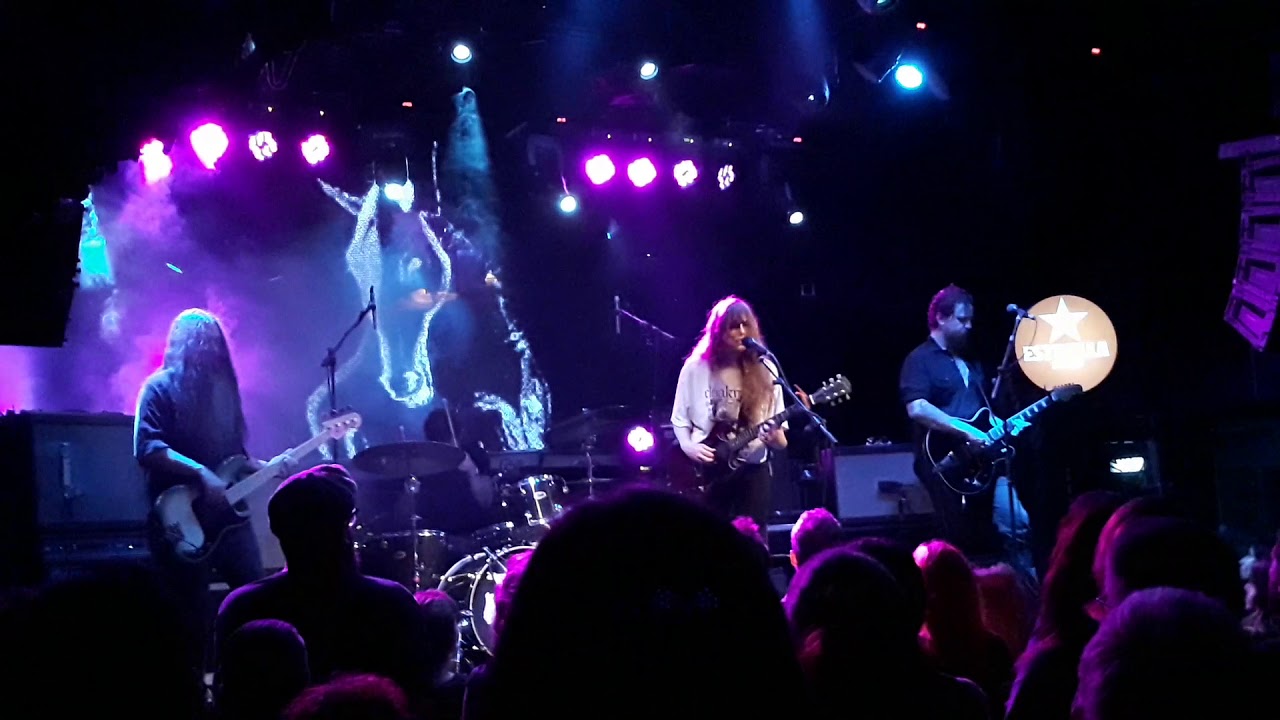 Emma Ruth Rundle Heaven Emma Ruth Rundle - Heaven (Madrid 2018) - YouTube