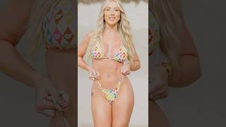 Bombshell Kassidee Davis walking for OnlyFans #miamiswim #subscribe