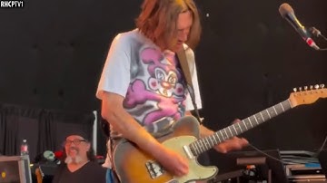 A Broken Guitar String Is Never A Problem For John Frusciante! (Utah 2024)