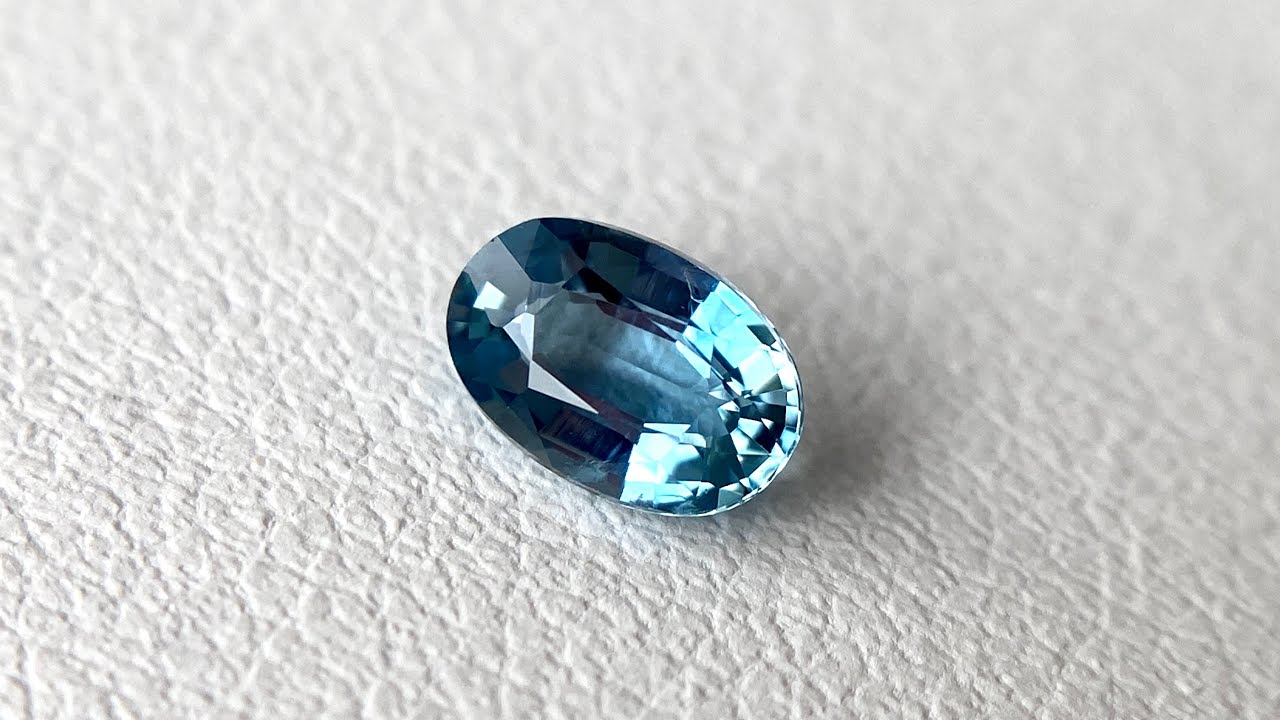 Color's : アクアマリンサンタマリア0.47ct - YouTube