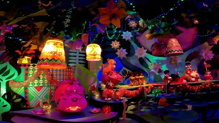 it's a small world Holiday 2022