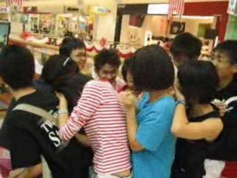 2007宽柔中学高三文商六合唱赛冠军庆功宴之康乐~~亲密游戏