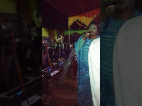 السلطانة اكرام انجليز فايروس في دمي انتشر