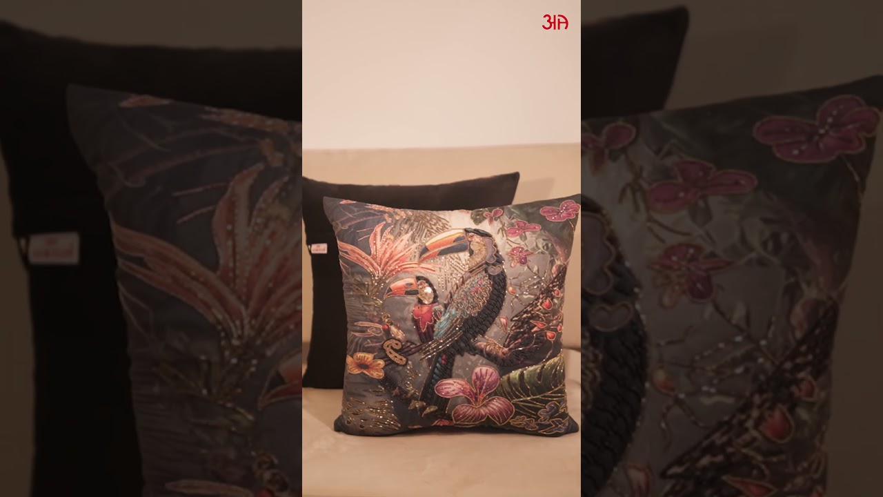 🦜✨ ADD A TOUCH OF NATURE TO YOUR HOME WITH AAWRUN’S PARROT CUSHION COVERS! ✨🦜