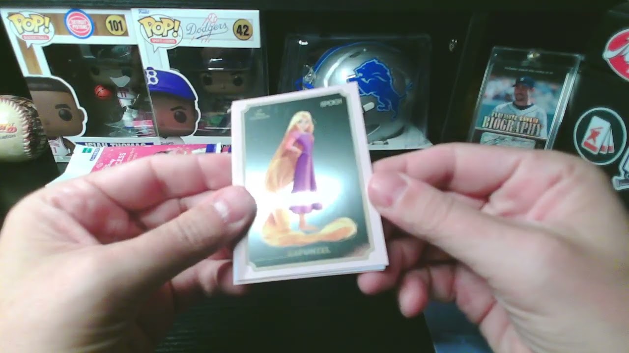 2025 Epoch Disney Princesses Hobby Box, Break #97 - YouTube