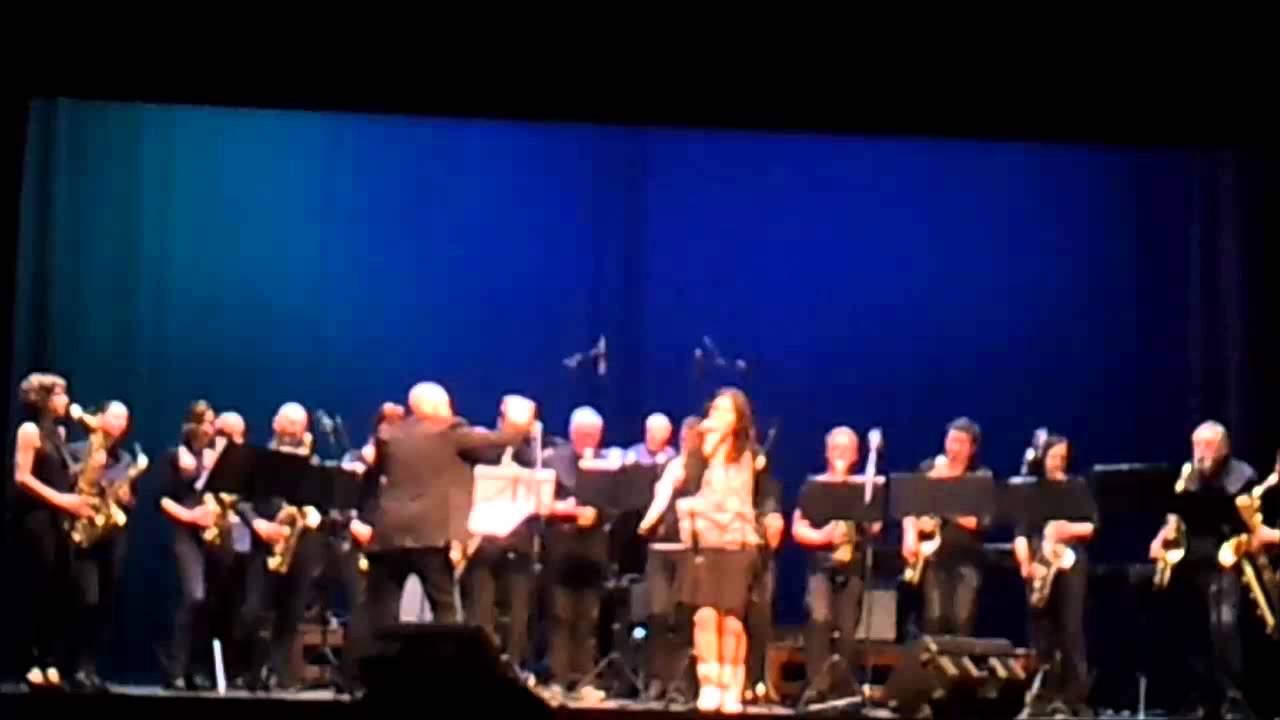 I JUST WANNA MAKE LOVE TO YOU - SAX CONNECTION LIVE