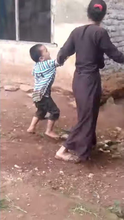 karna marah anak itu dimarahi oleh ibunya sendiri ibu tiri