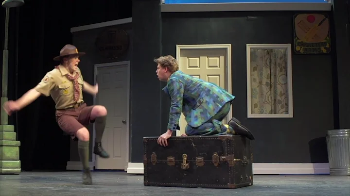 One Man, Two Guvnors at Ethington Theatre