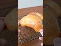 こね時間２分で作る『塩パン』セリアのタッパーで生地作れます！ #手作りパン #パン作り #bread #レシピ動画