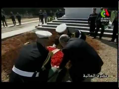 بوتفليقة كاد ان يسقط بعد دفن علي كافي