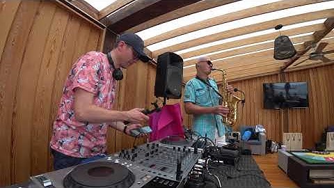 Triangle Sun - Beautiful (feat Dj - Guitar - Saxophone live edit)