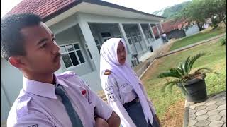 "Judi online" sisindiran bahasa Sunda kelompok 3