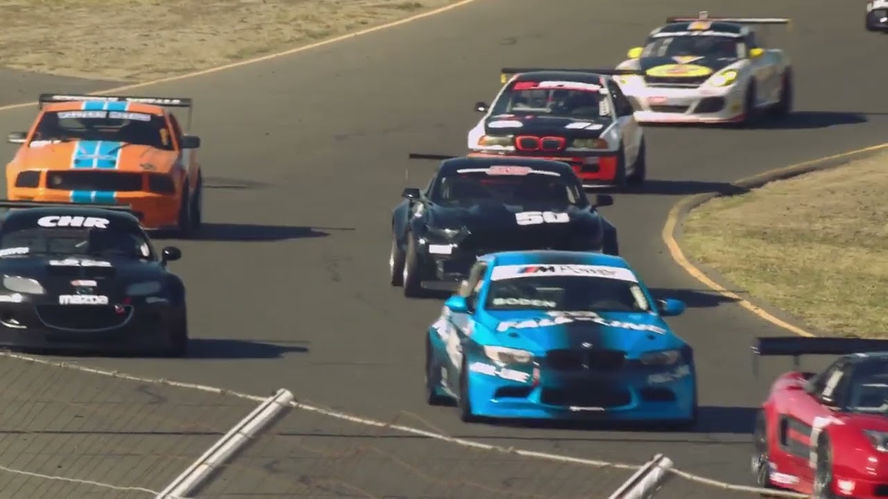 2018 SCCA Runoffs  - Touring 1