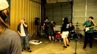 idealist live: Six Feet & Twenty Leagues