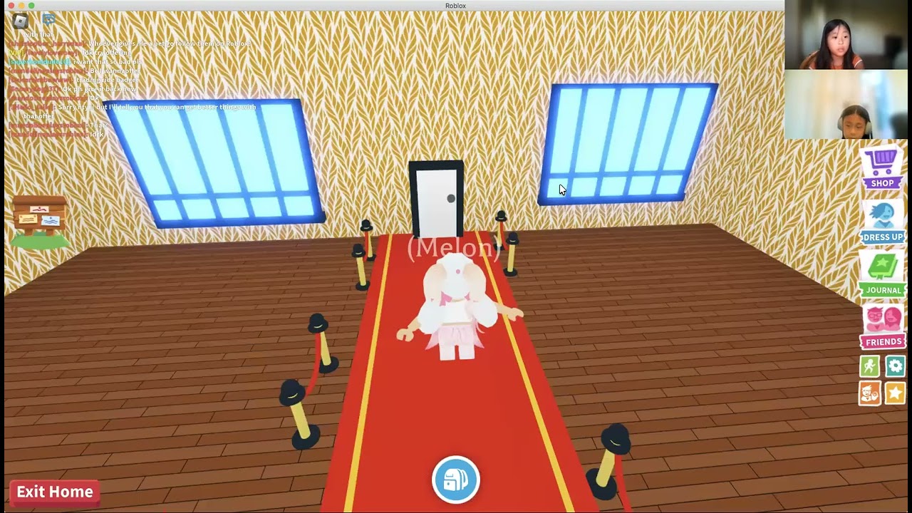 Adopt Me, PEANUT GET'S THE THEATER HOUSE IN ADOPT ME!!! YouTube