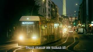 Uzak olsan ne yazar ki?#shortsfeed #müzik #trendingshorts #shorts #trending #duygusal #pop #slowpop 