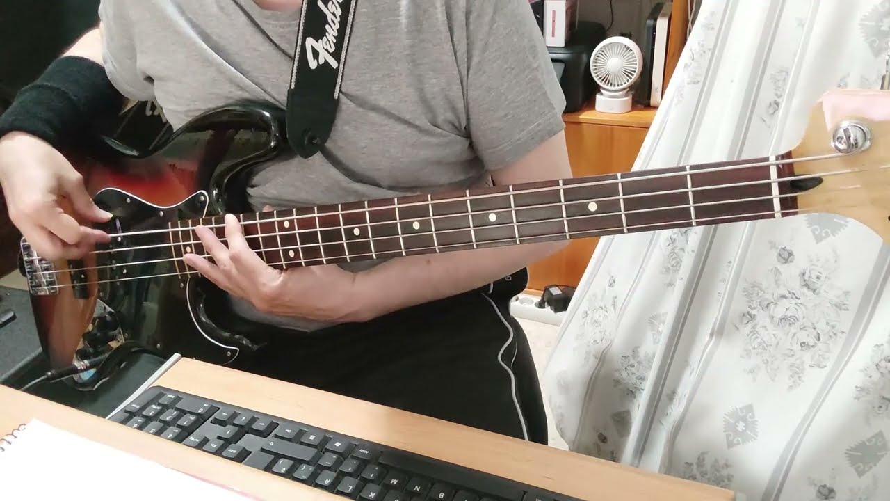 Bass cover "Two Young Lovers". Dire Straits.