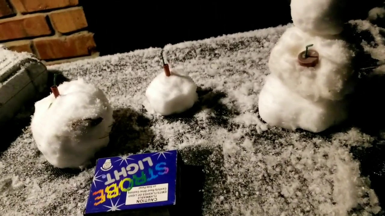 1st snow, 1stPyro snowman, 1st pyro snow balls - YouTube