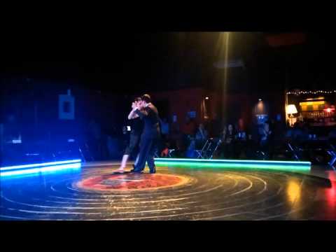 Giselle Tacón y Pablo Piliu en la Bendita Milonga 1