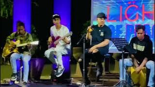 Tatoli Domin (Live Music)