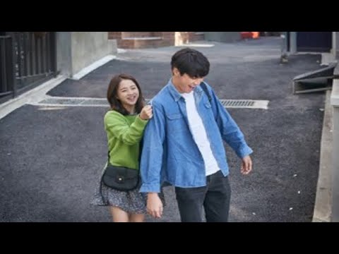 "연애세포 자극"…'너의 결혼식' 박보영♥김영광 사계절 스틸