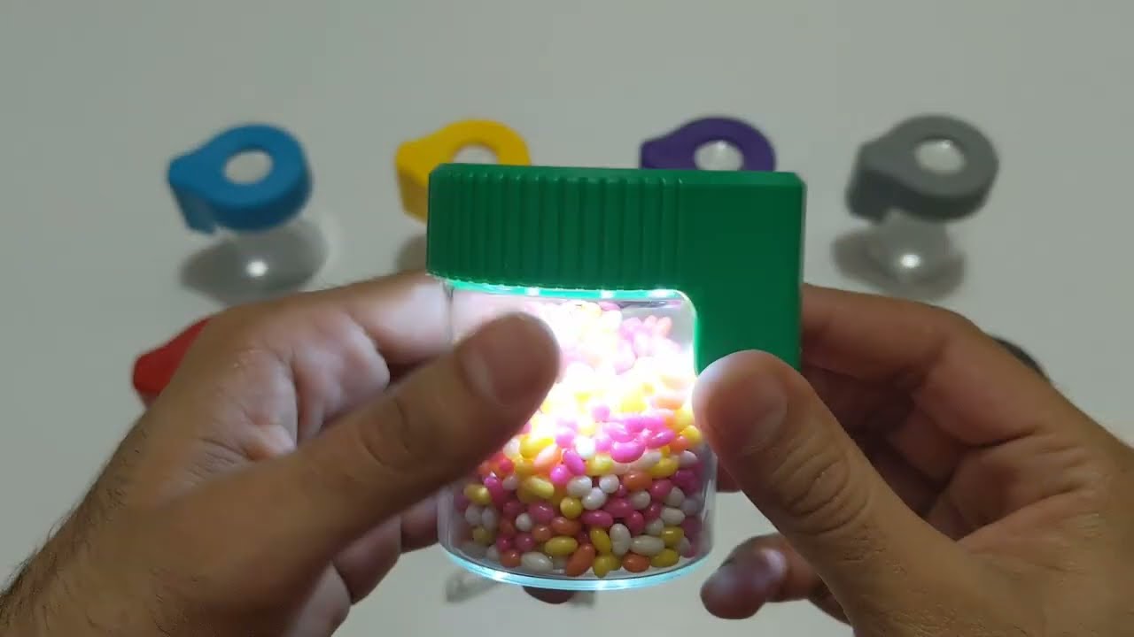 Magnifying Jar Small Air Tight Glass Jar Lighted Jars Cookies Jar with LED Light Up Lid Storage Jar