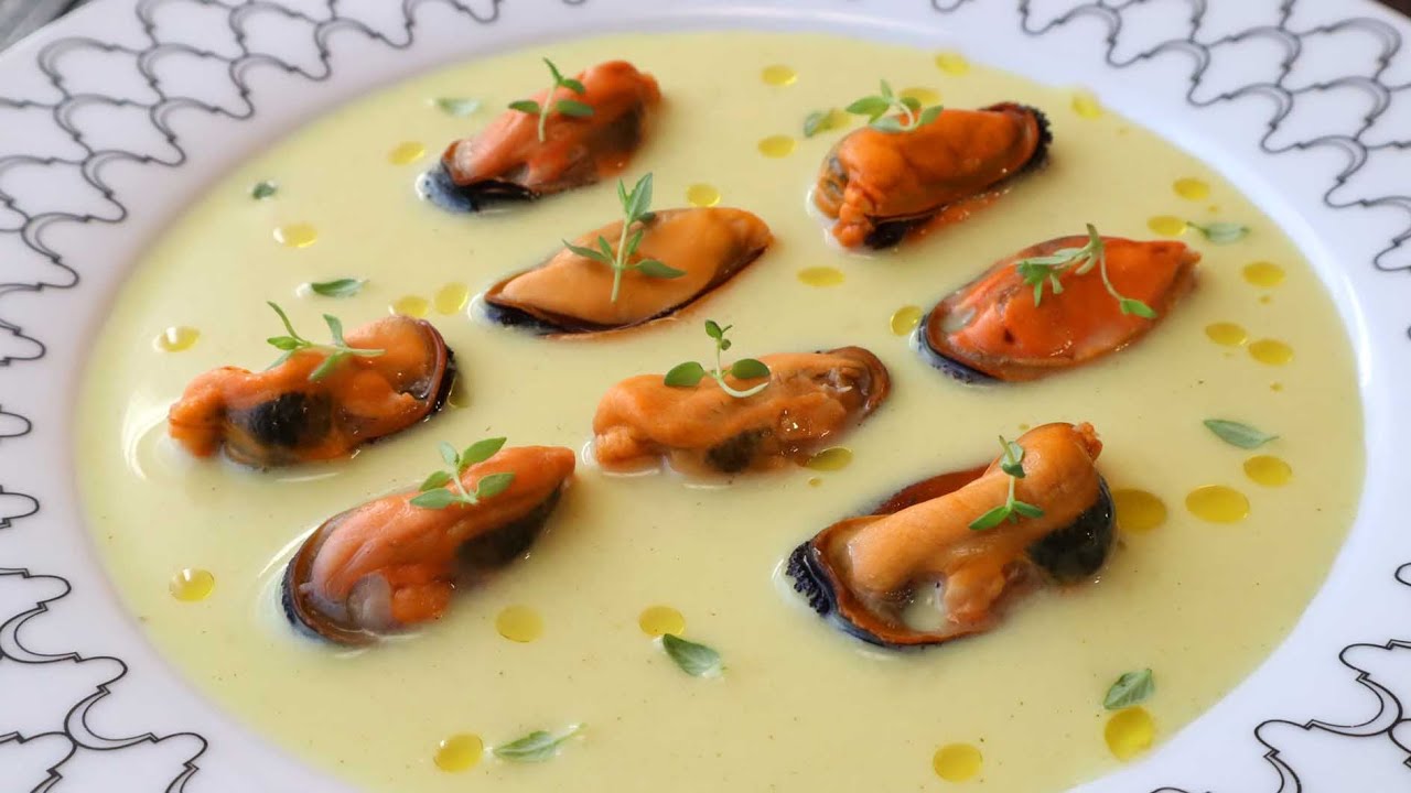 MEJILLONES EN SALSA CURRY Y LECHE DE COCO