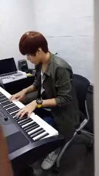 130911 Hyunseong - Piano Practice. (B.F. TalkTalk)
