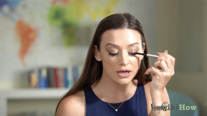 How do you apply eyeliner? | wikiHow Asks a Clean Beauty Expert - YouTube how-do-you-apply-eyeliner-wikihow-asks-a-clean-beauty-expert-youtube