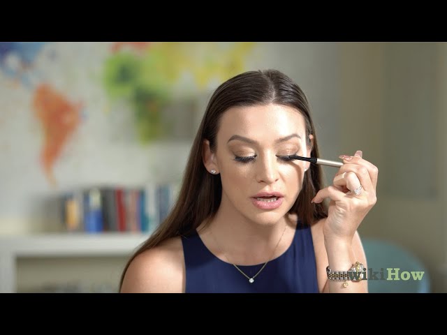 How do you apply eyeliner? | wikiHow Asks a Clean Beauty Expert - YouTube how-do-you-apply-eyeliner-wikihow-asks-a-clean-beauty-expert-youtube