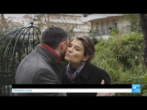 Vidéo: How to French Kiss: Les Dos et Don de French Kissing