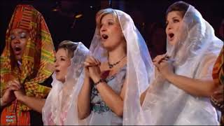 André Rieu - I Will Follow Him [ HQ Vídeo ]