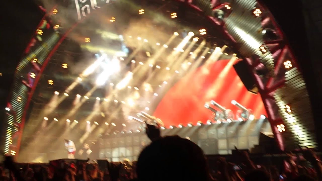 AC DC - Concert Stade de France 23 mai 2015 - YouTube