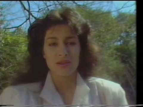Doris Dragovic - Zemlja i Stina (Lyrics)