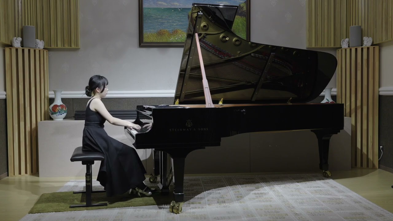 L.V. Beethoven Piano Sonata No.26 in E flat Major, Op.81a (Ye He)