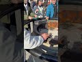 最上稲荷 新年早々みんな煙を浴びに駆け寄っていく 最上稲荷 神社 お寺 新年 大晦日 元旦 煙 縁起 2025 2024年 2024 2025年 2026 年越し 初詣 最上稲荷 新年早々みんな煙を浴びに駆け寄っていく 最上稲荷 神社 お寺 新年 大晦日 元旦 煙 縁起 2025 2024年 2024 2025年 2026 年越し 初詣