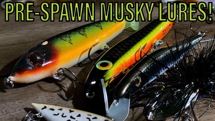 WEEDLESS MUSKY FISHING TREBLE HOOKS! review and underwater footage! Muntz  Angling!!! 