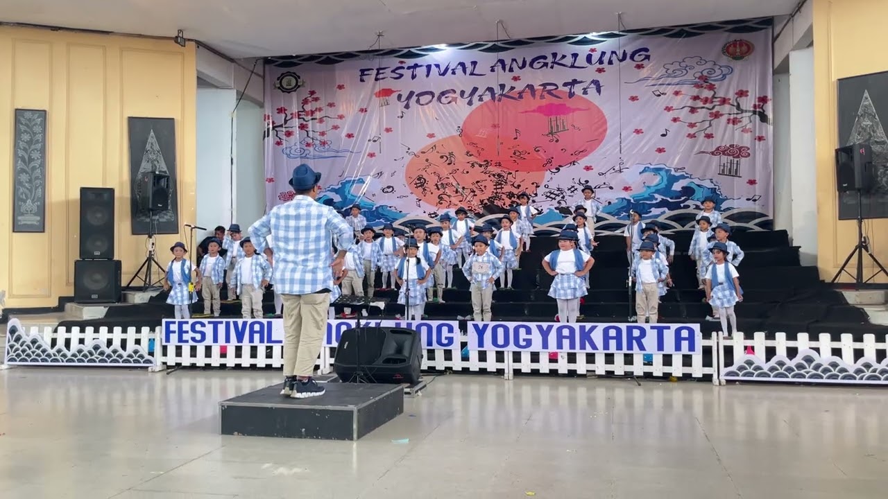 Festival Angklung TK N 2 Sleman di APMD Yogyakarta , tanggal 15 februari 2026 Tim A