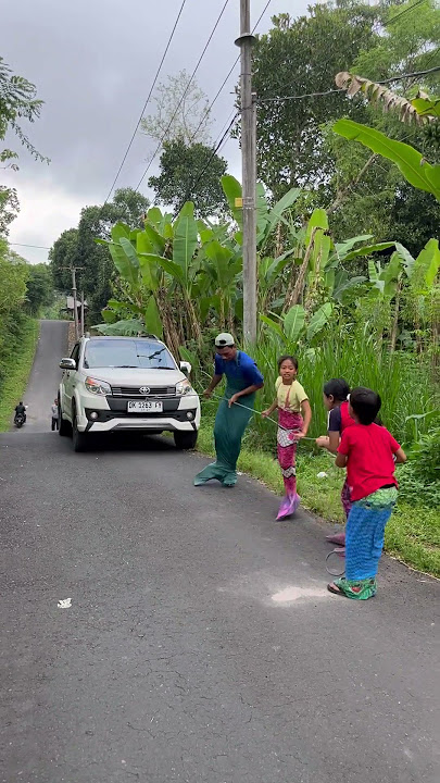 Download lagu 4KHIRNYA DUYUNG BERH4SIL T4RIK MOBIL