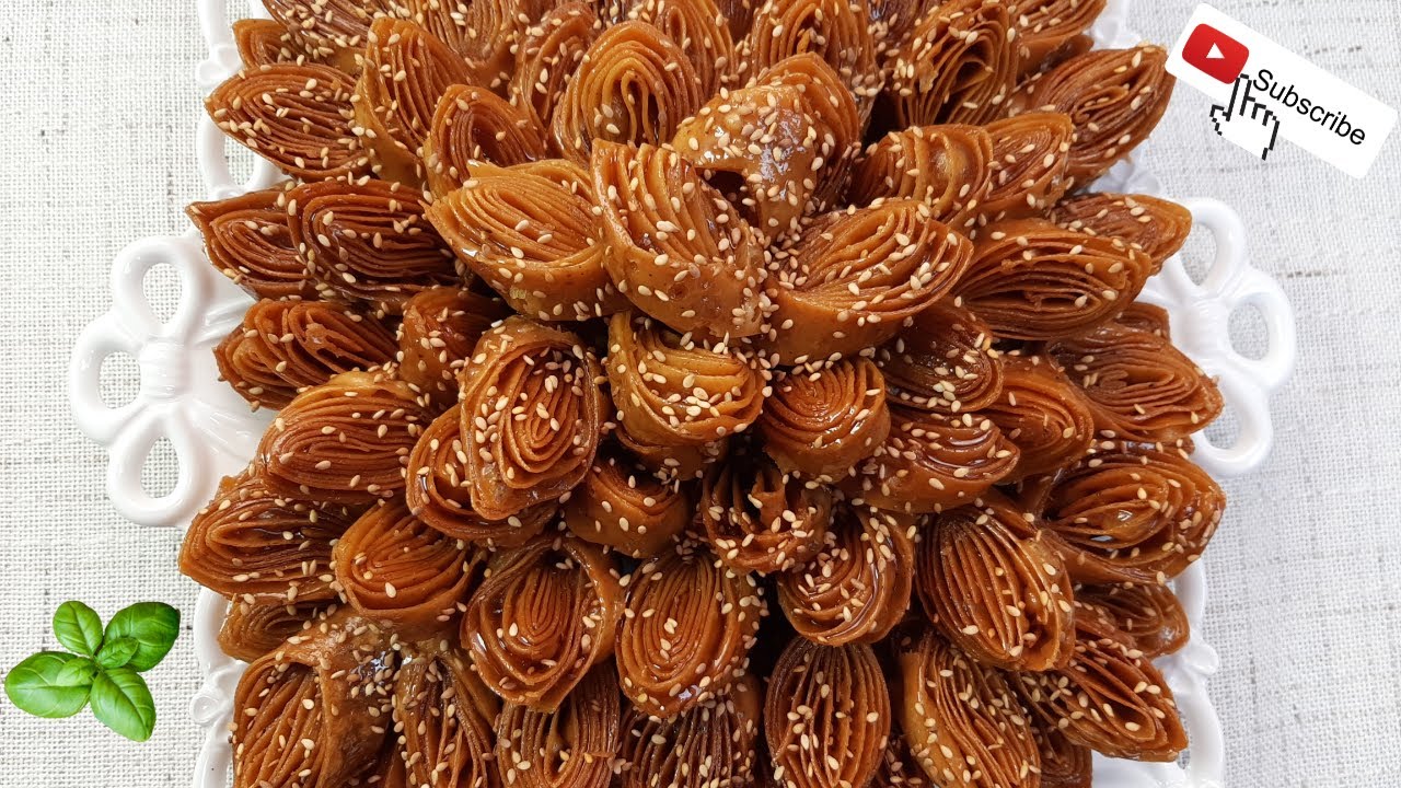 معسلة لسان الطير مقومة بقوام الشباكية المذاق ياسلاااام معلكة وشاربة العسل