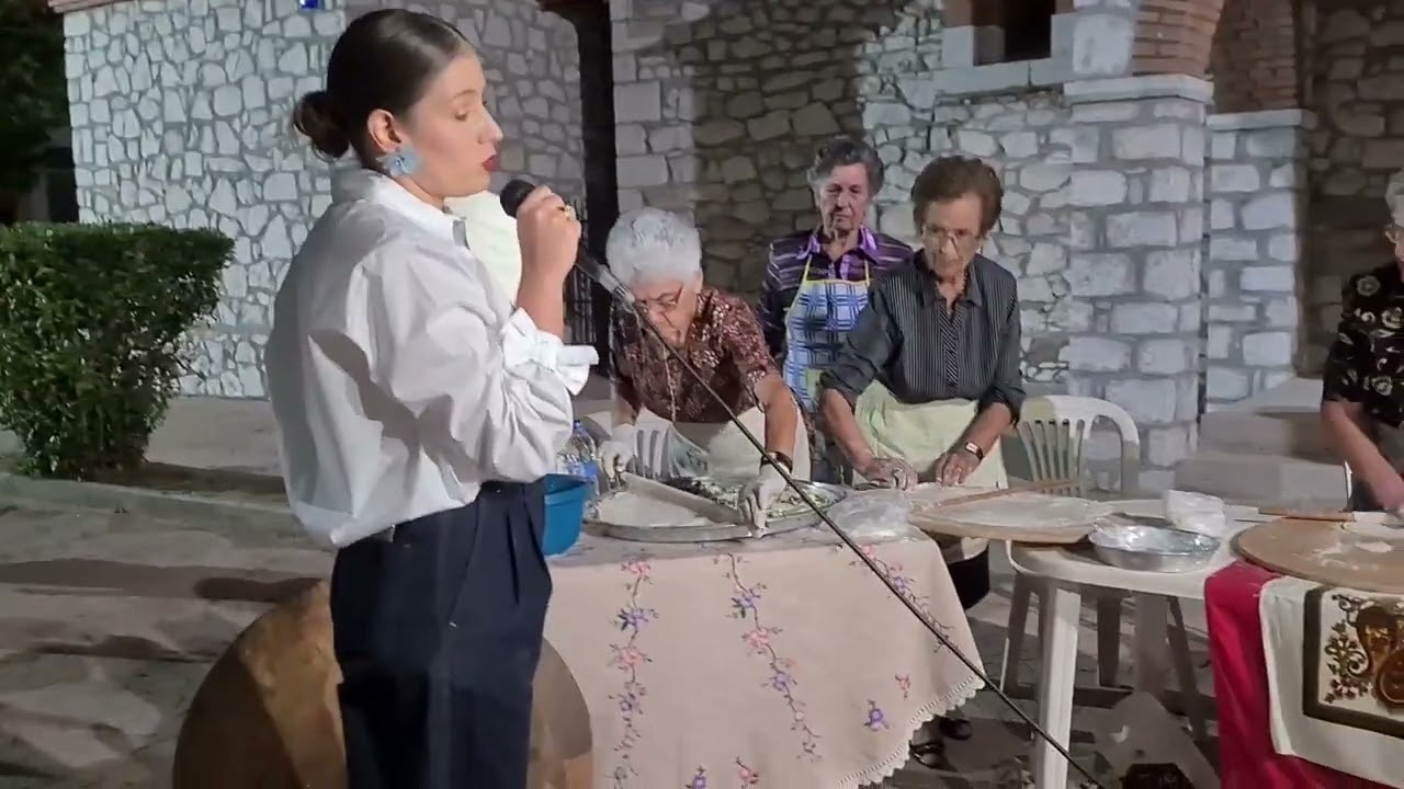 Γιορτή Χωριάτικη παραδοσιάκη πιτα στη  Φαρκαδόνα