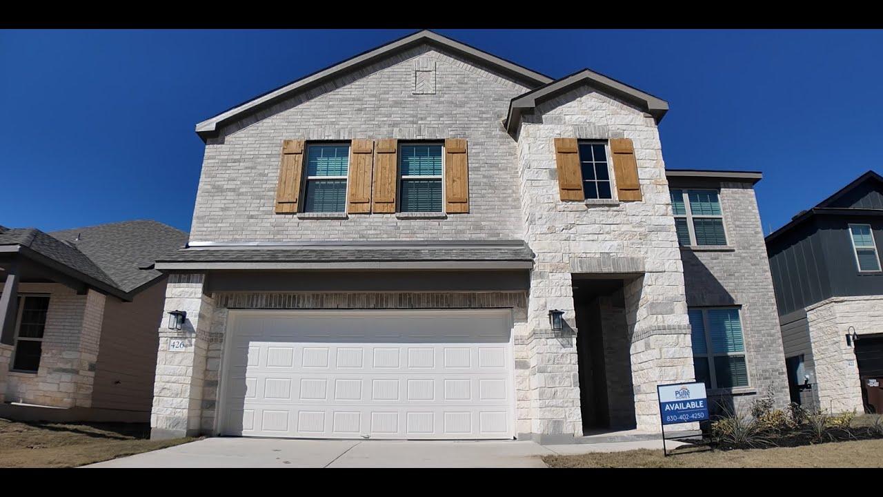 Inside the "Sweetwater" by Pulte Homes | 426 Nightingale, Marion TX
