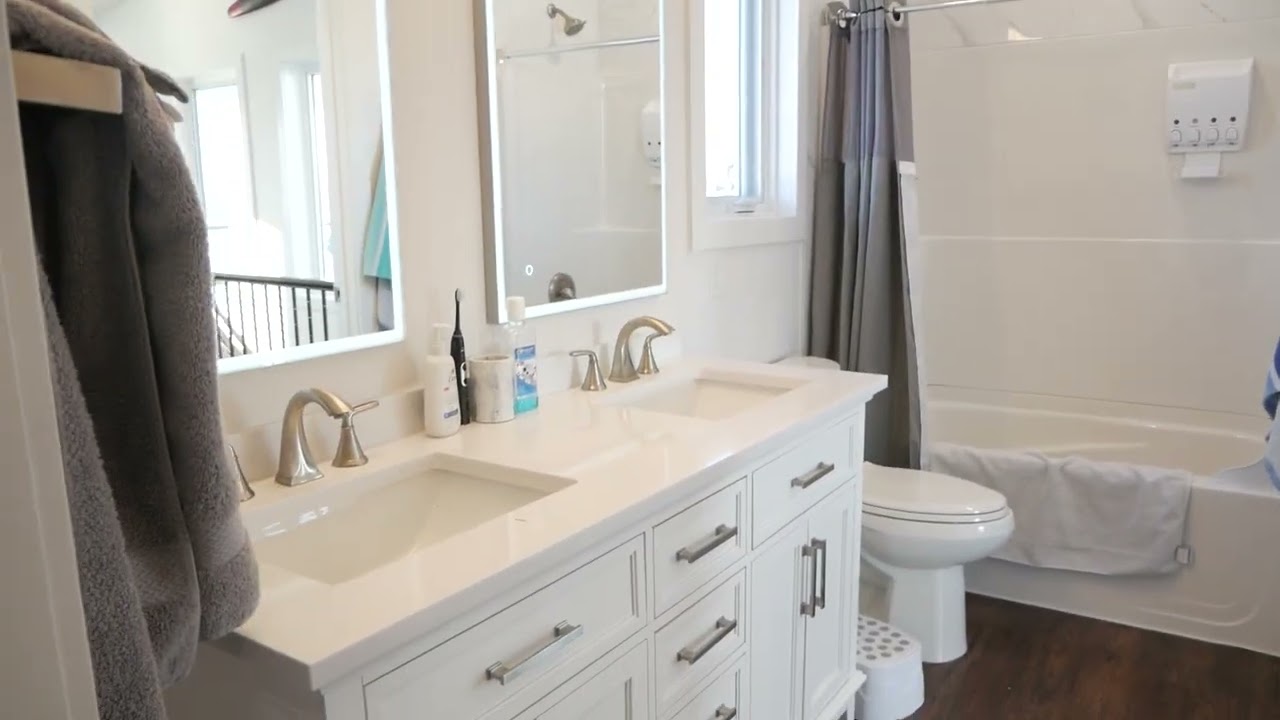 New Listing 4029, 25054 South Pine Lake Road, 2 bed, 2 bath with double heated garage along Hole #9