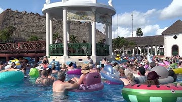 “You Don’t Come” (working title) - Big Richard - December 10, 2022 - Strings & Sol Pool Set